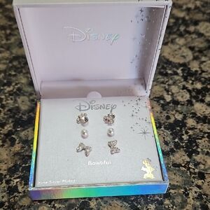 Disney Silver Plated Kids Earrings with Pearls Never Worn